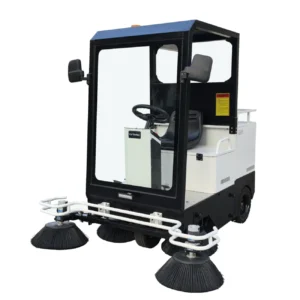 Balayeuse de rue semi-fermée à conducteur porté de 1950 - LVTONG Balayeuse autoportée semi-fermée de 1950