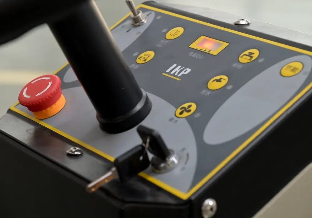 Intuitive Simple Control Panel