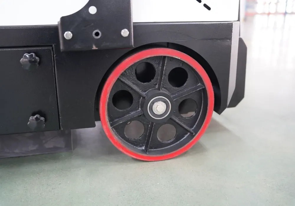Large Sturdy Wheel Hub